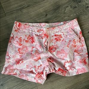 Gap shorts